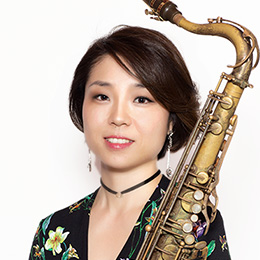 塚本奈加