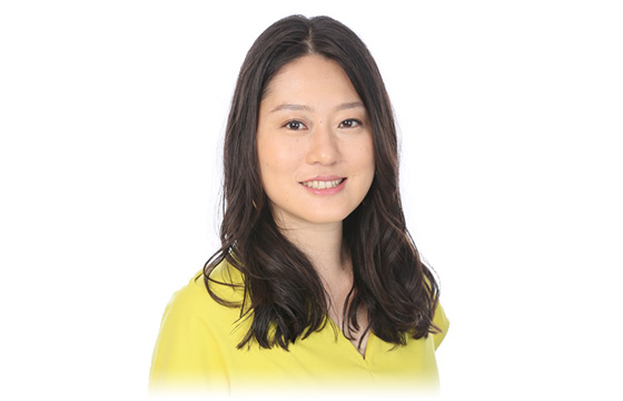 田栗ななえ